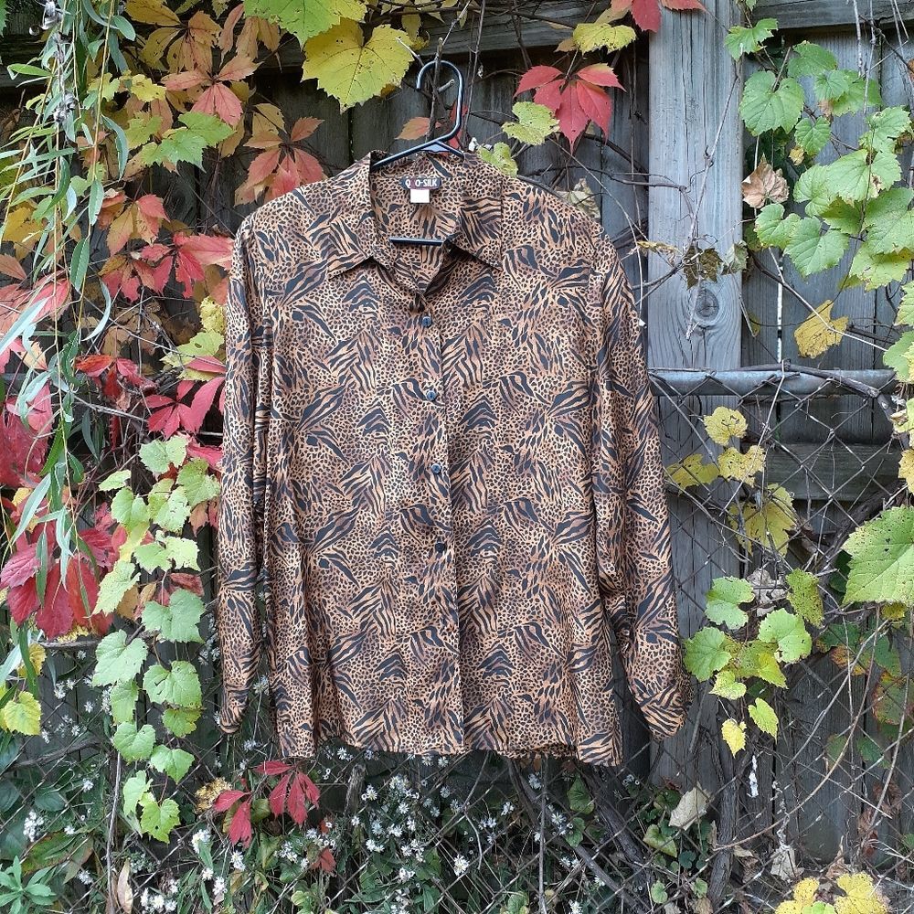 Vintage Quo-Silk Brown Black Animal Print Button Down Medium EUC - Picture 4 of 6